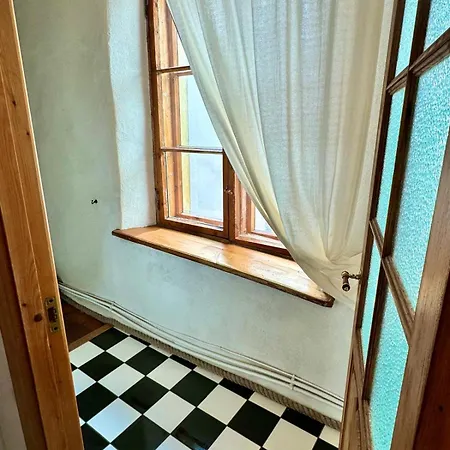 Apartamento Medieval Unit With Sauna Tallin